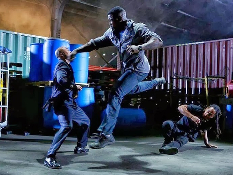 افلام اكشن يجب مشاهدتها هذا الأسبوع... "Falcon Rising"